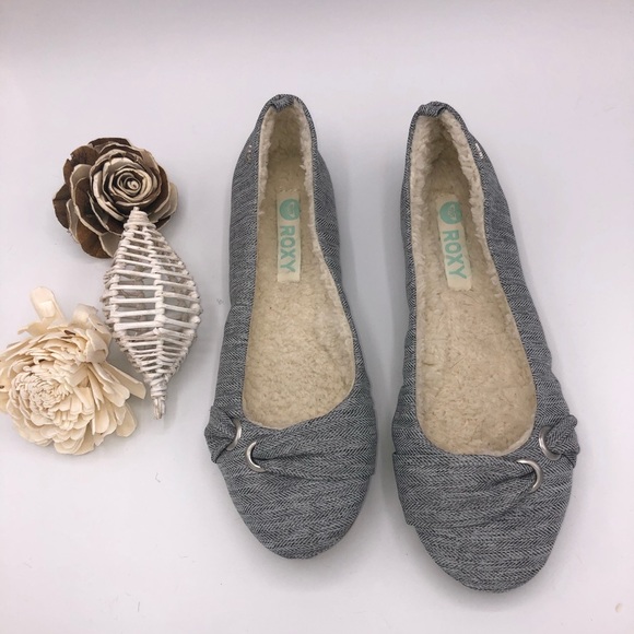 Roxy Shoes - NWOT Roxy flats, never worn, fuzzy inside